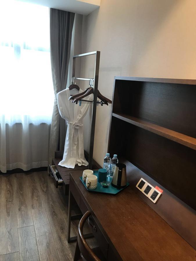 Manxin Hotel Shanghai Xujiahui Buitenkant foto